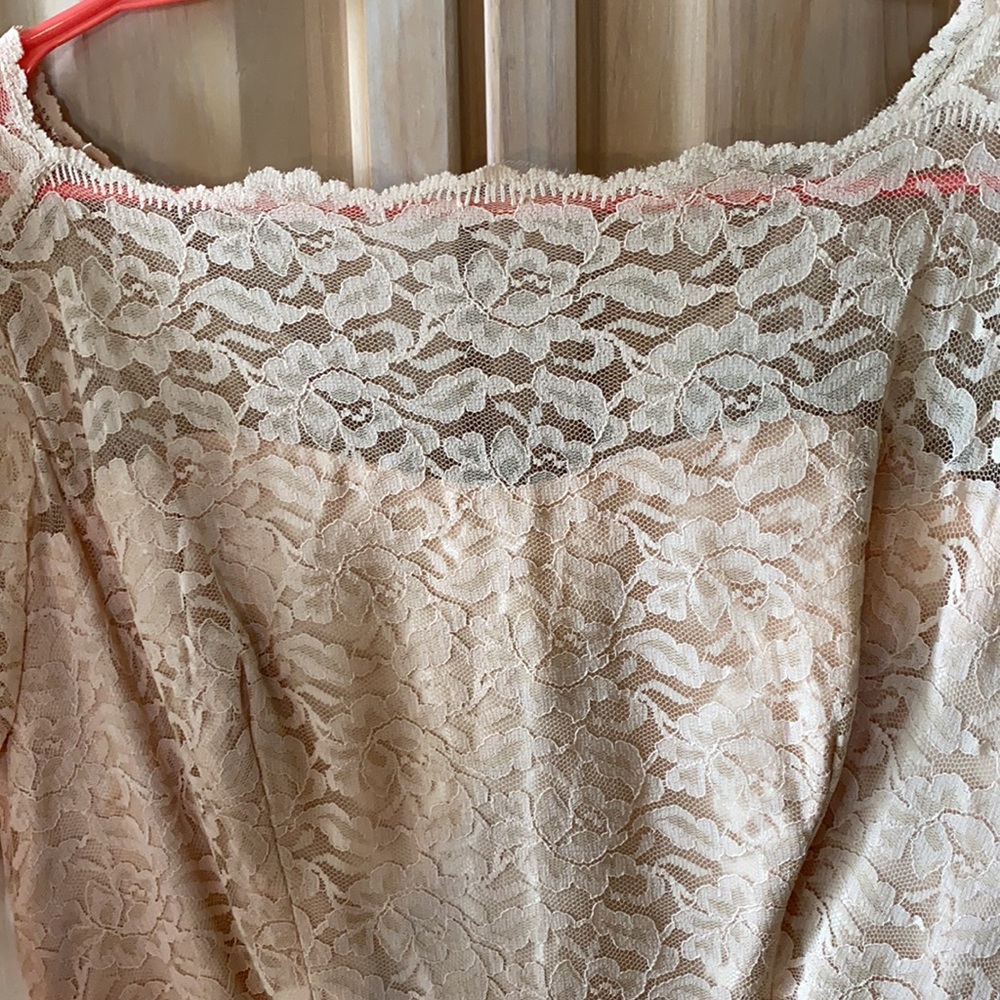 Pale pink all lace retro satin-lined peplum dress